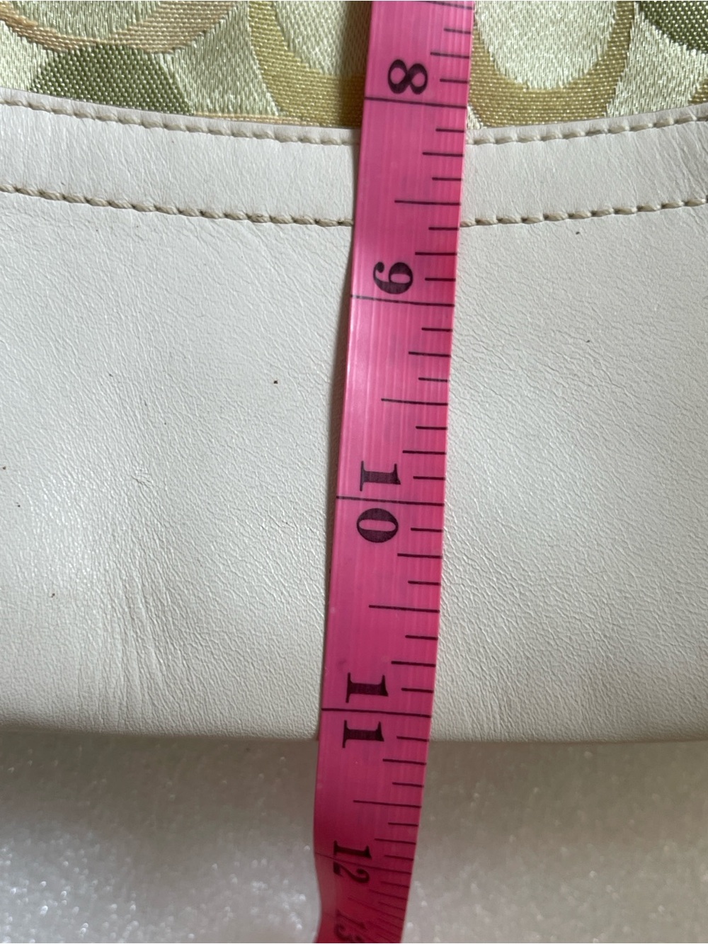 Coach Classic Women's Leather Tote Bag in White